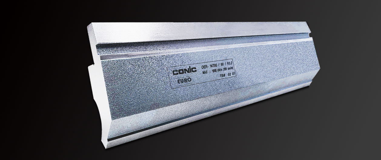 ブレーキ用金型