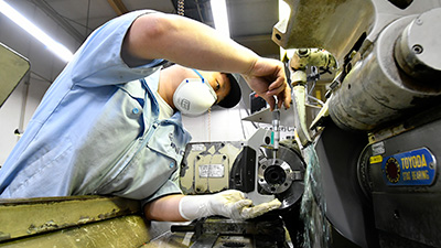 円筒研削・平面研削