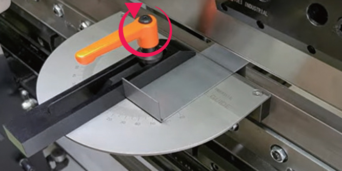 アングルガイド