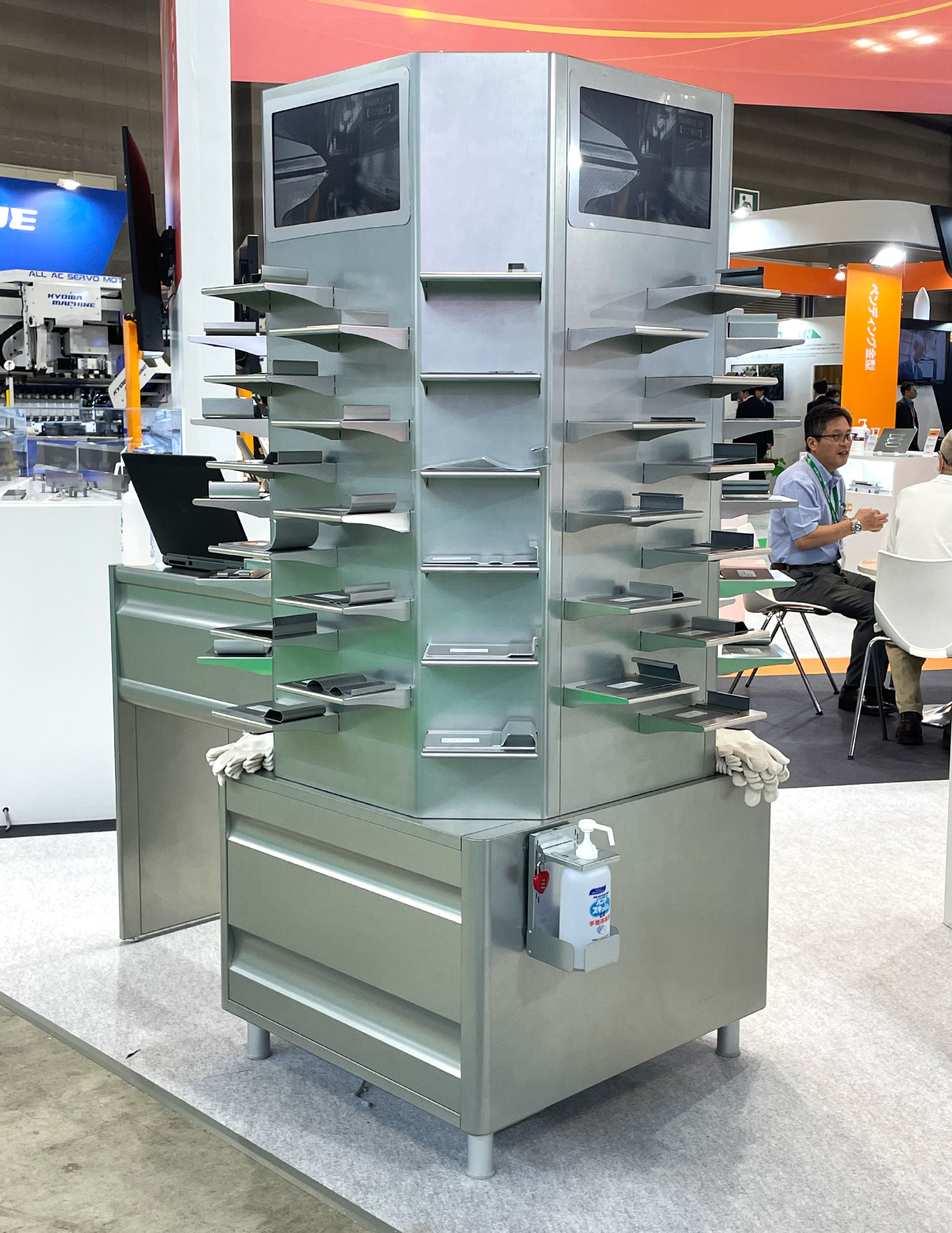 トルンプ社製パネルベンダー TruBend Center