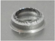 ①バーリング加工後