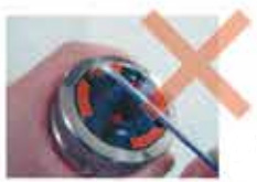 六角レンチで調整不要です